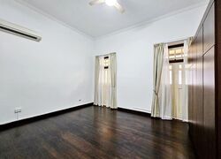 Mcnair Road (D12), Detached #630240151